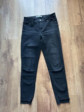 Skiny rifle, zara,38