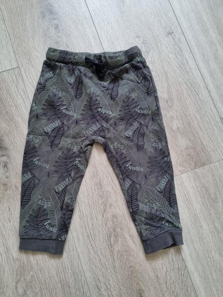 Chlapcenske teplaky, pepco,86