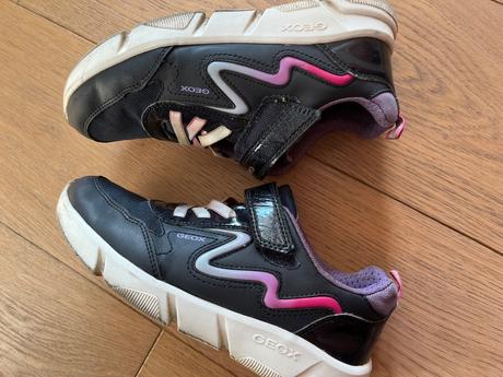Blikajuce tenisky, geox,34