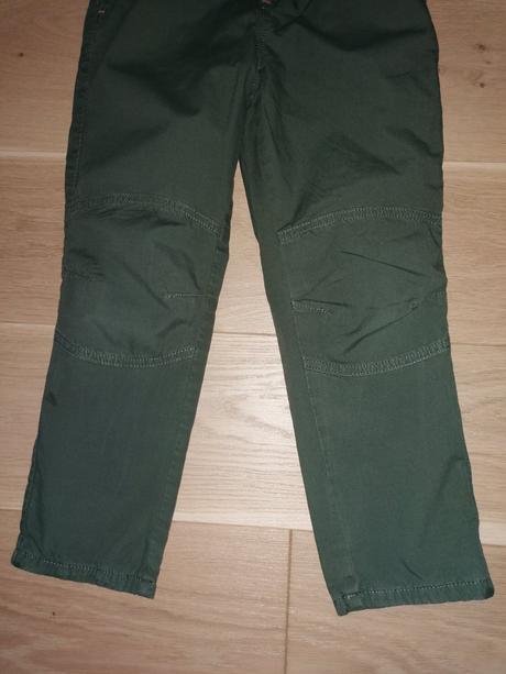 Podšité nohavice, next,122