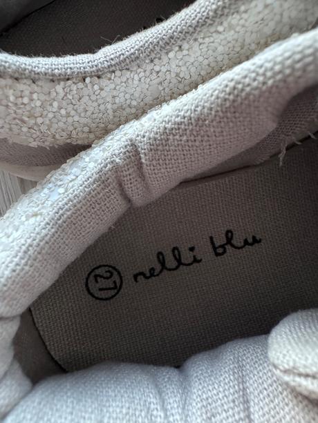 Platenky nelli blu, nelli blu,27