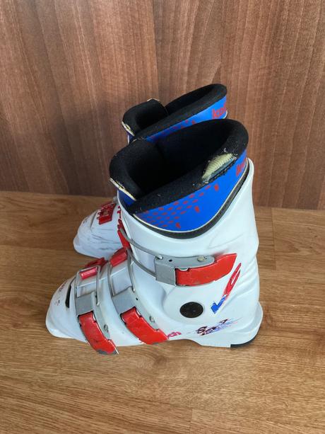 Detské lyžiarky, 28