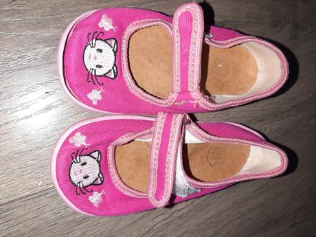 Papučky, roháčan,22