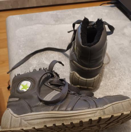 Topánky authority, authority,33