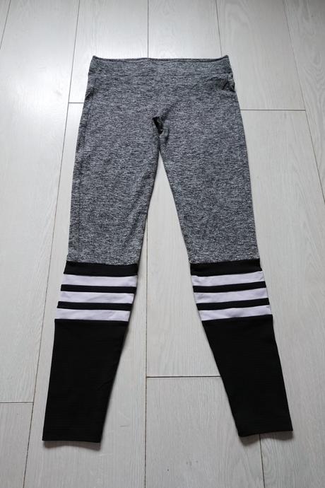 Mäkké poddajné legíny, m