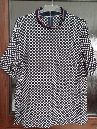 Elegantný bodkovaný top zn.taifun, l