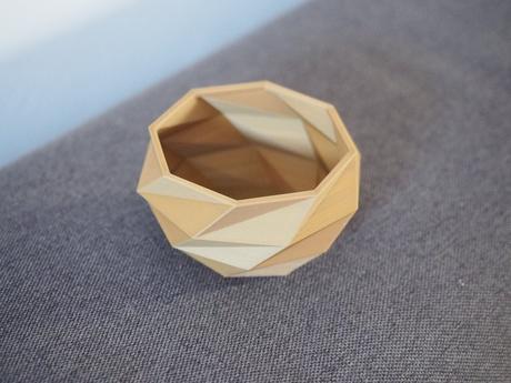 Dekoračná miska zlatá,