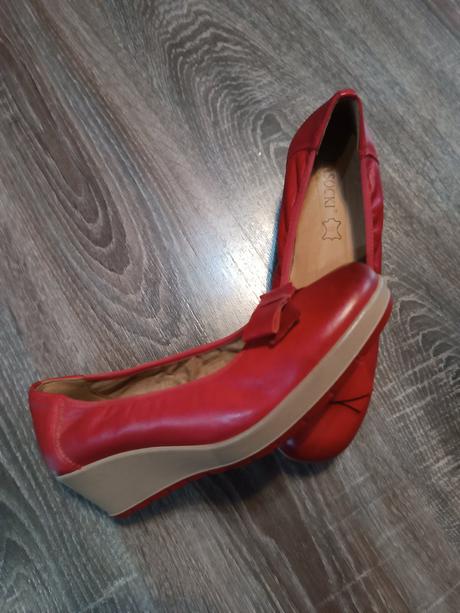 Poltopánky na podpätku 36 lasocki, lasocki,36