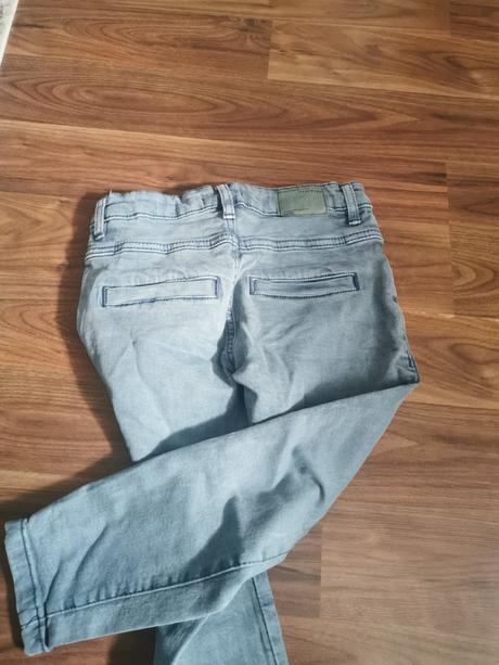 Dzinsy, reserved,110