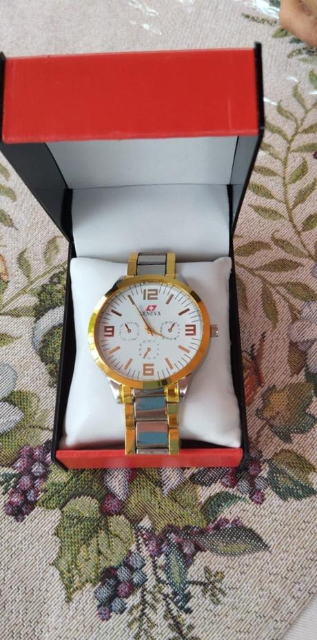 Hodinky, geneva