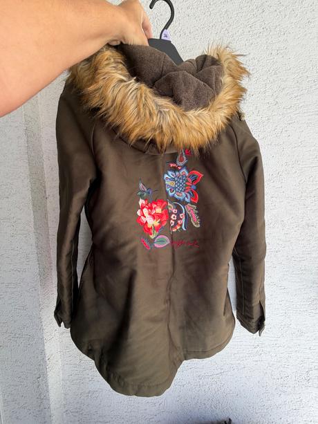 Desigual 38 tmavozelena bunda ako nova parka je vy, desigual,38