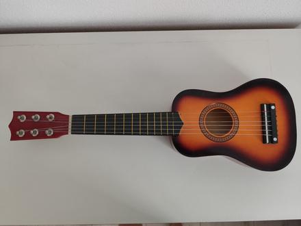 Detská gitara,