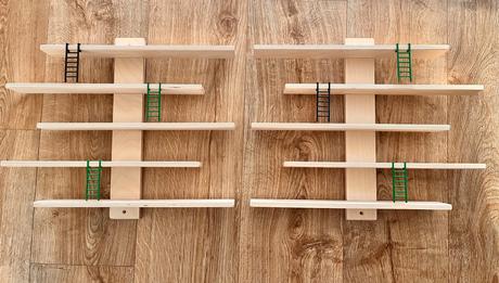 Polička na autíčka, 