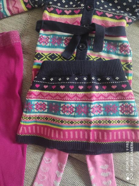 Pletený komplet modrý s ružovými pancuskami, dirkje,104