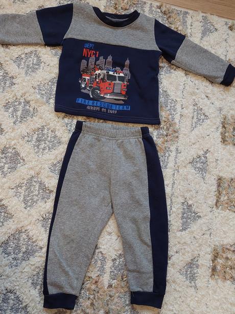 Tepláková súprava, 92