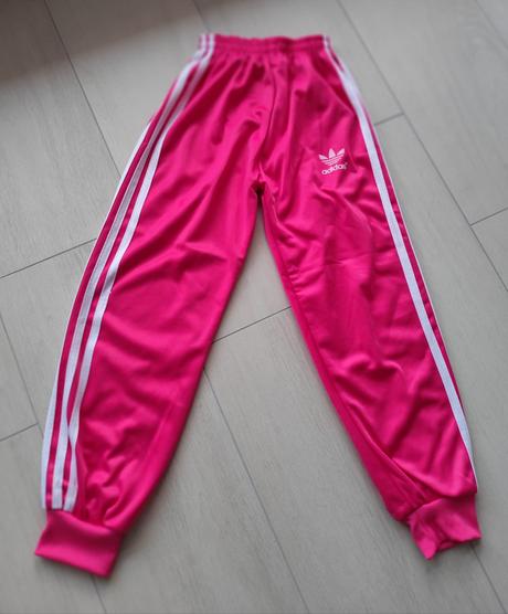 Predám dievčenské adidas tepláky, adidas