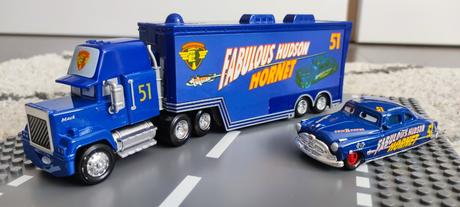 Kamión "hornet" blesk mcqueen cars autá,