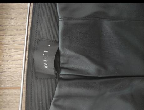 Čierne koženkove nohavice, mohito,l