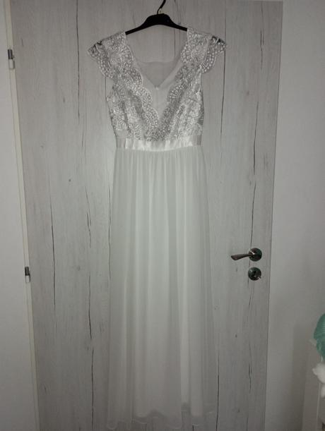 Biele popolnocne šaty, m