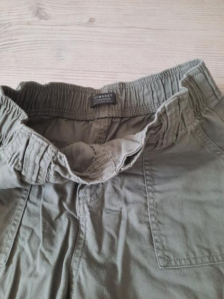 Kapsacove nohavice, primark,152