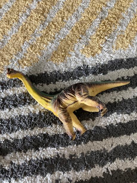 Dinosaury 22cm, 