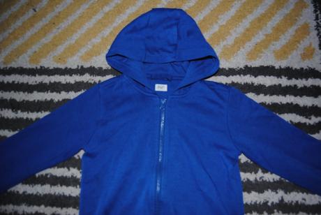 Mikina na dvor s kapucou, f&f,122