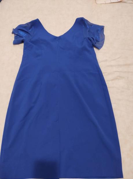 Spoločenské šaty, 48