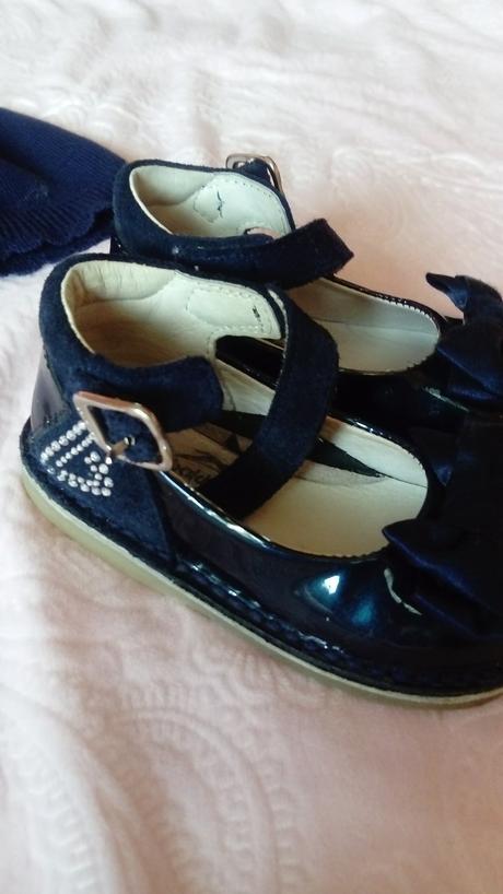 Lakovky s maslickou a kamienkami, 21