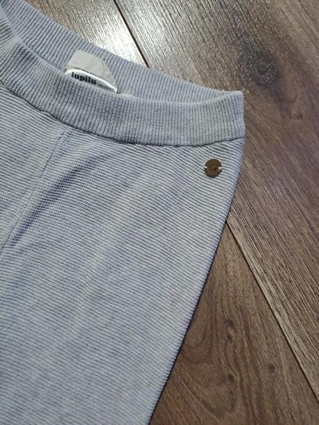 Pleteninové legíny, 92