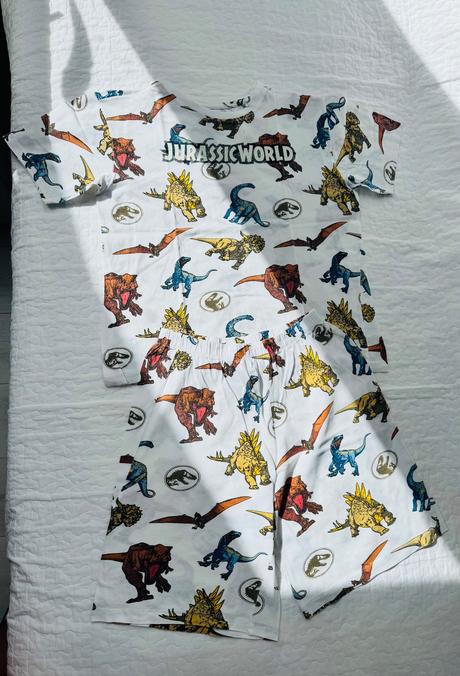 Pyzamo dino, reserved, 146-152, reserved,146