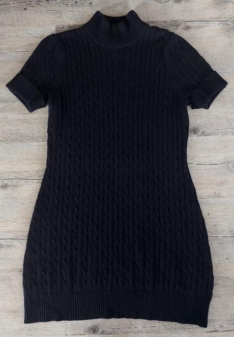 Pletené šaty, 44