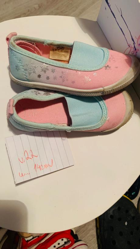 Našuchovačky, f&f,22