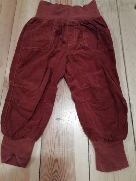 Nohavice podsite, baby,86