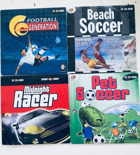 Pc hry cena za kus plus pošta, 