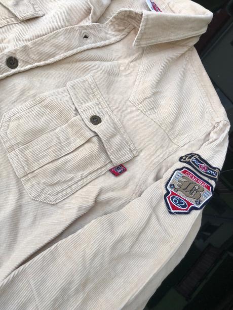 Menčestrová košeľa, 146