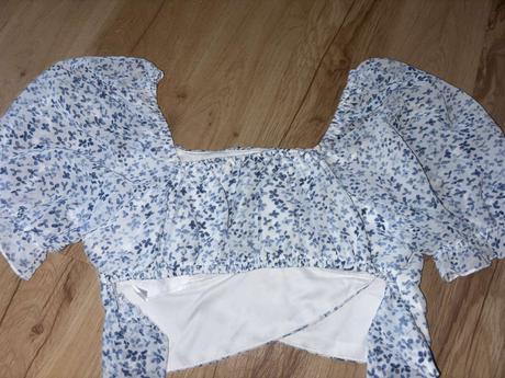 Crop top fb sister xxs /xs, new yorker,32 / 34 / xs