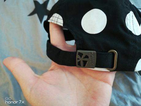 Šiltovka animal, animal