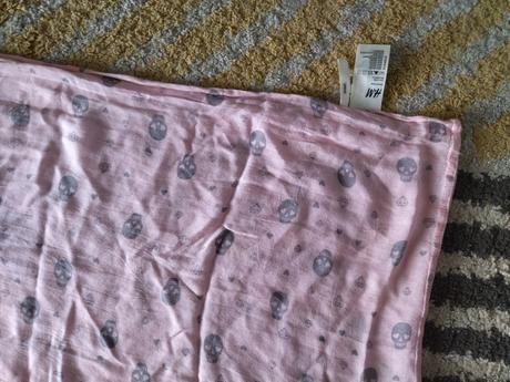 Tunelová šatka s lebkami 110/134, h&m,122