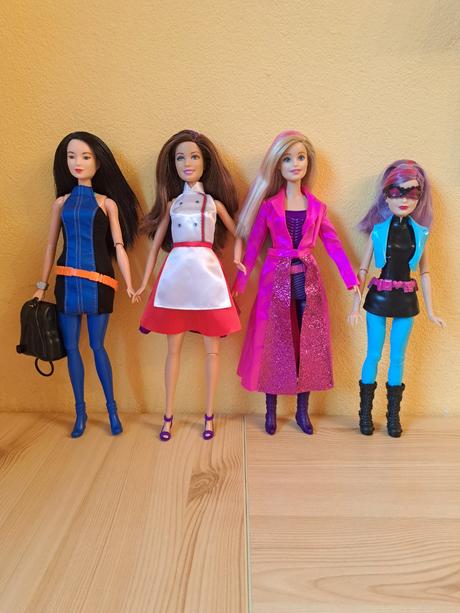 Barbie spy squad, 