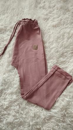 Štýlové tepláky, 146