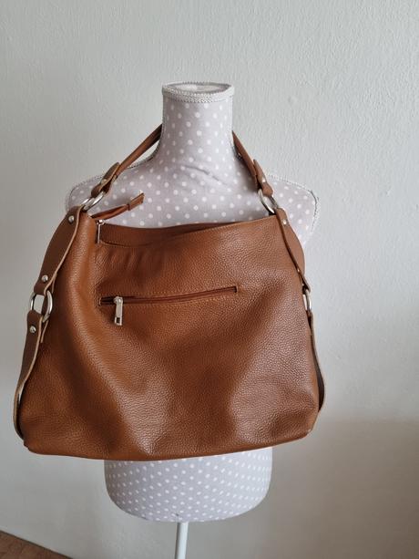 Kvalitná kožená  koňaková kabelka, 