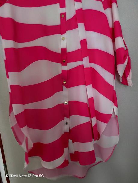 Predĺžená blúzka s opaskom, 38