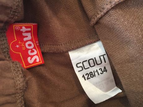 Trojštvrťové tepláky scout, 128