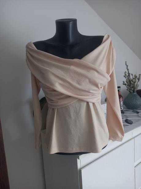 Kremovy elegantny top, m