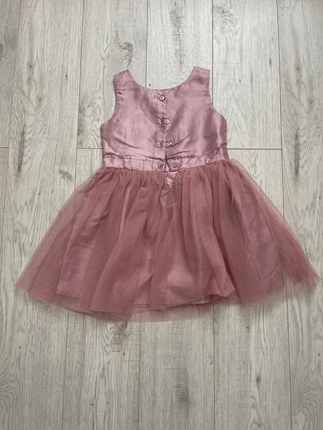 Slavnostne saty, sinsay,104