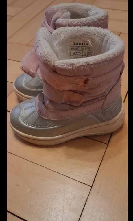 Zimné snehule, lupilu,22