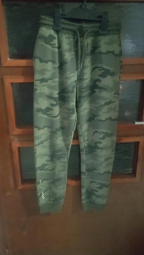 Maskáčové tepláky, terranova,164