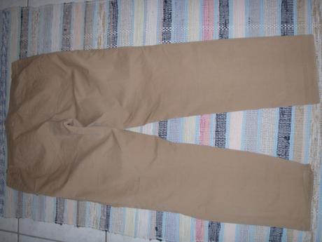Nohavice kus po 3 eur, l