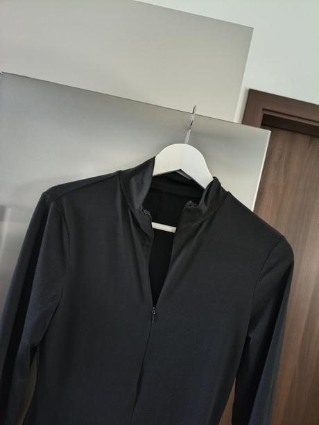 Príjemný mäkký elastický dlhý overal na zips m-l, m