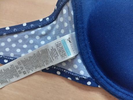 Dvojdielne plavky censored, 40